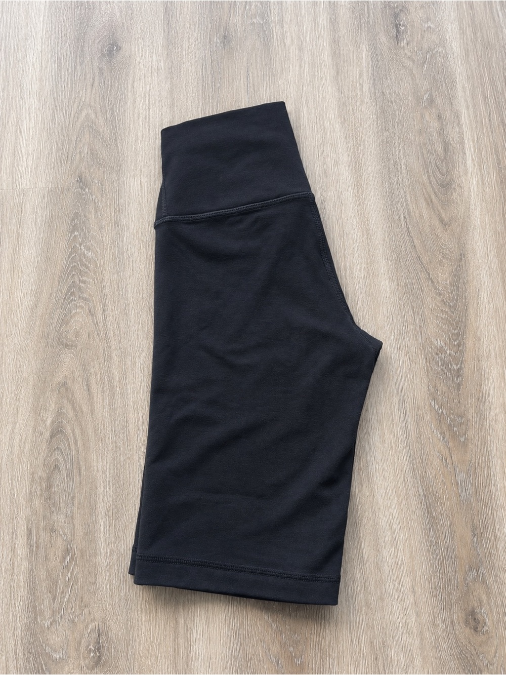 Aritzia Tna Bike Shorts